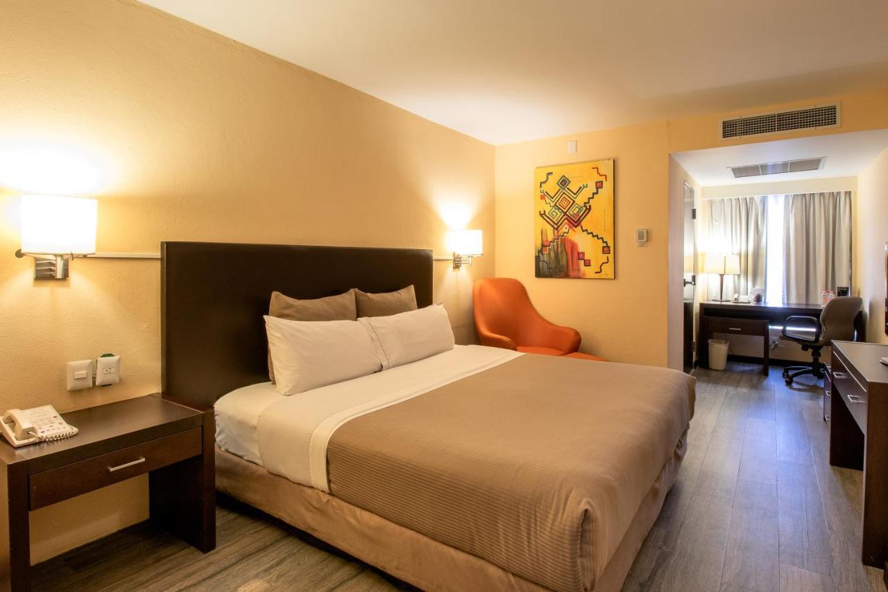 Hotel Rocaval San Cristóbal de Las Casas Esterno foto