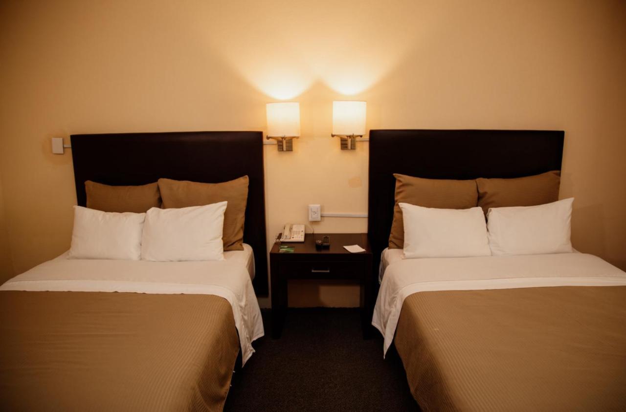 Hotel Rocaval San Cristóbal de Las Casas Esterno foto