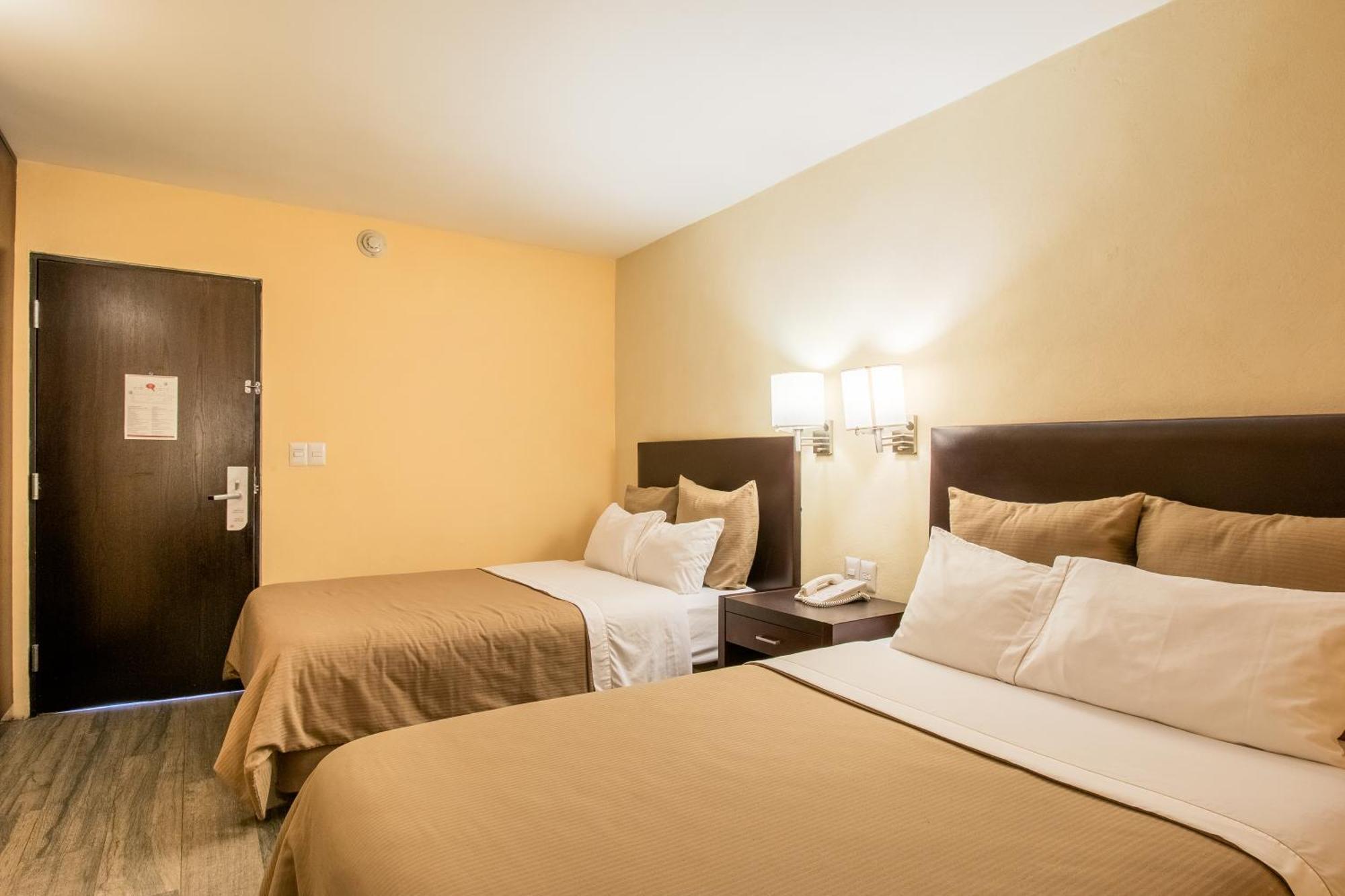 Hotel Rocaval San Cristóbal de Las Casas Esterno foto